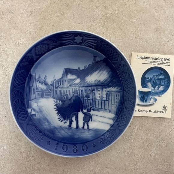 Royal Copenhagen Annual Blue Christmas 4 Plates Vintage Denmark 1973, 78, 79, 80 - Picture 11 of 14